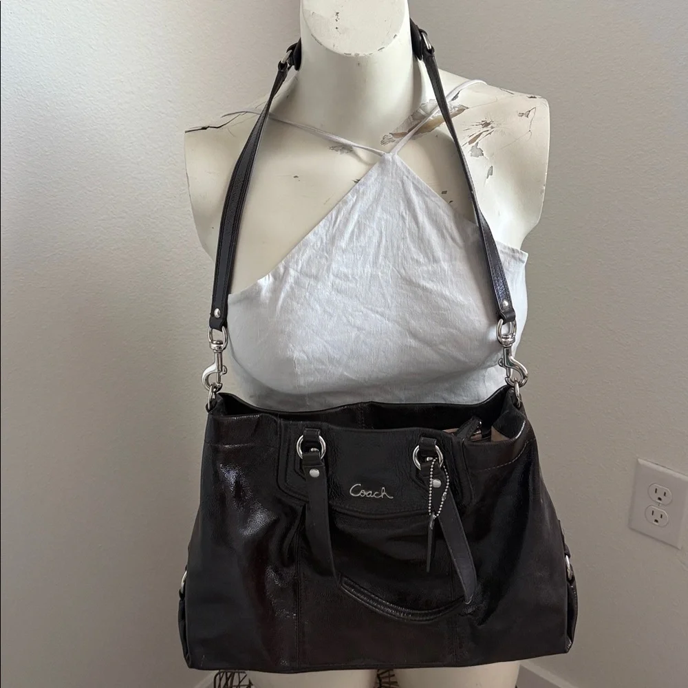 Coach Womens Brown and Tan silk Interior lining some wear visible - Picture 10 of 12